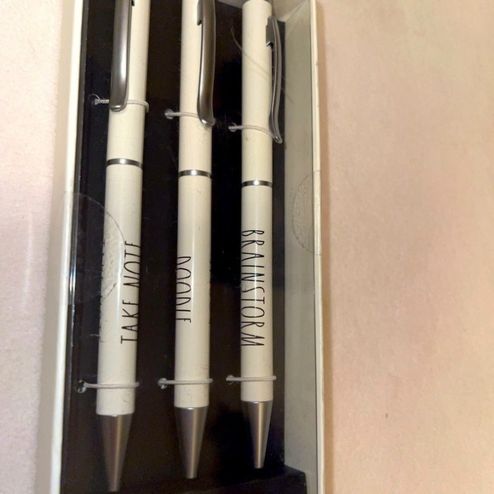 NIB Rae Dunn Pen‎ Set - Picture 4 of 4